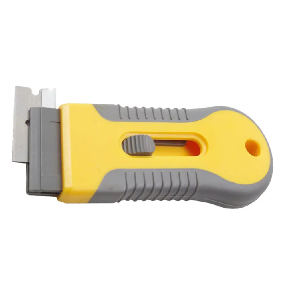 Rubberized plastic blade holder